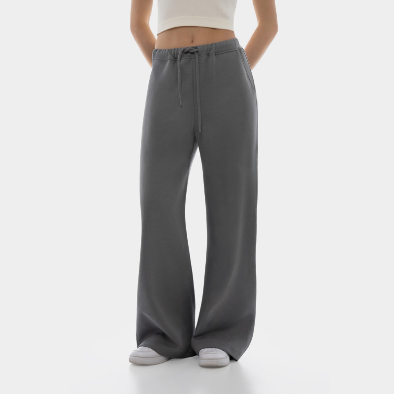 Կանացի սպորտային տաբատ YVN